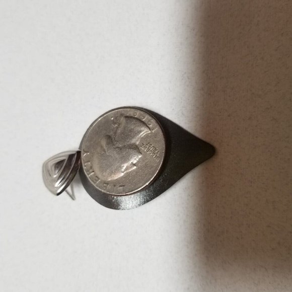 925 Sterling Silver Non Tarnish Unique Teardrop Inverted Pear Post Earrings - Picture 4 of 8